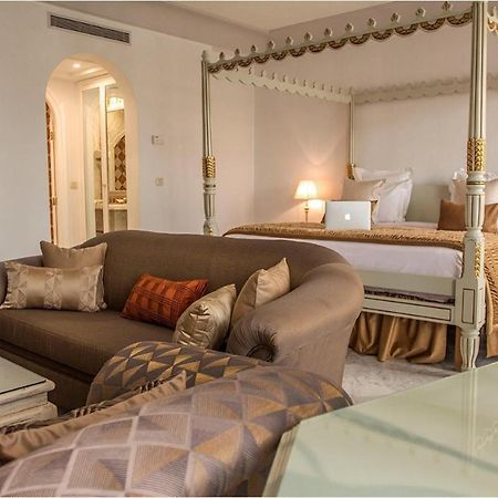 โฮเต็ล ลา ไมสัน บลังเช Hotel ตูนิส ภายนอก รูปภาพ Suite